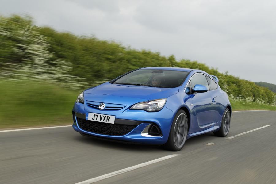  Vauxhall Astra VXR 2012 года  (фото 260 из 274)